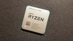 Perbandingan AMD: Ryzen 7 5700X vs 5800X